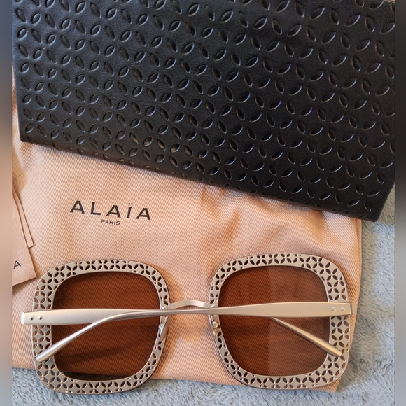NWOT Alaia Oversized Copper Gold Square Rim Sunglasses - Picture 3 of 16